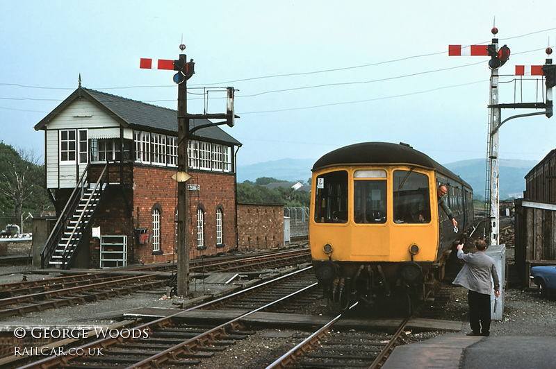 Class 103 DMU at Aberystwyth