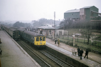Blue Class 104 DMU with yellow cab doors in Nuneaton Abbey station