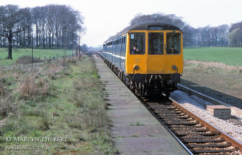 Class 104 DMU at Salwick