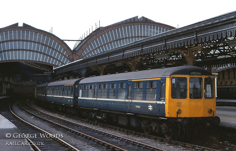 Class 104 DMU at York