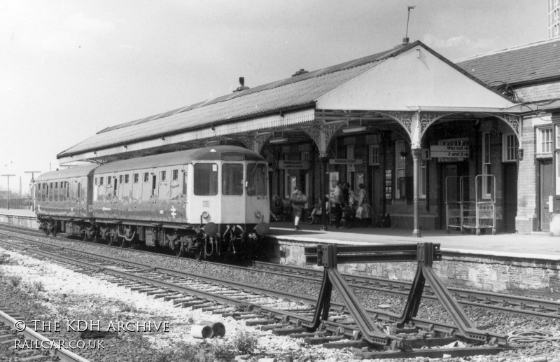 Class 104 DMU at Stalybridge