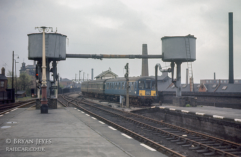 Class 104 DMU at Leicester Central