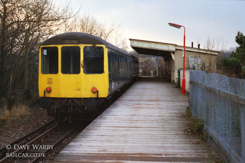 Class 104 DMU at Croxley Green