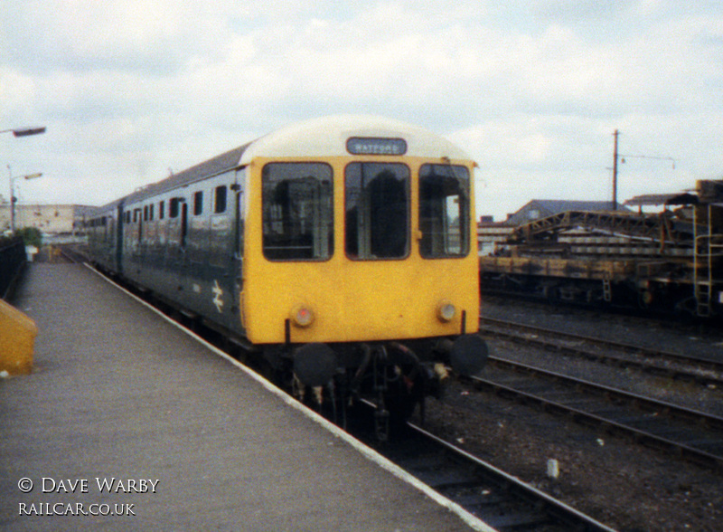 Class 104 DMU at Watford Junction