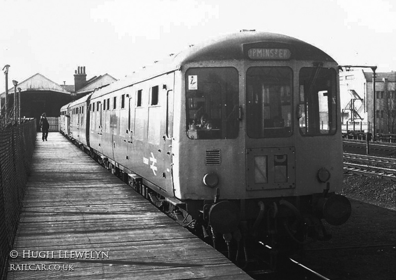 Class 104 DMU at Romford