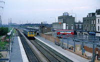 Class 105 DMU at Custom House