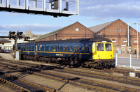 Class 105 DMU at York