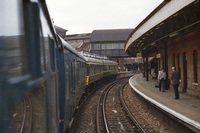 Class 105 DMU at Clapham Junction