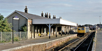 Class 105 DMU at Harwich Town