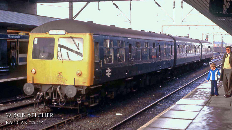 Class 105 DMU at Wolverhampton High Level