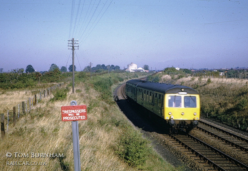 Class 105 DMU at Cambridge