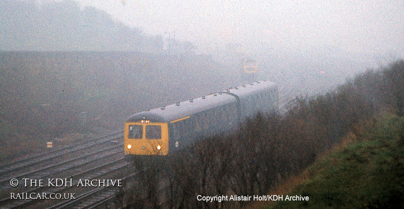 Class 105 DMU at Neville Hill