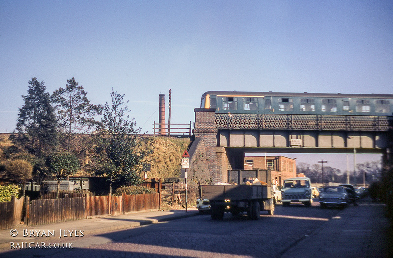 Class 105 DMU at Leicester