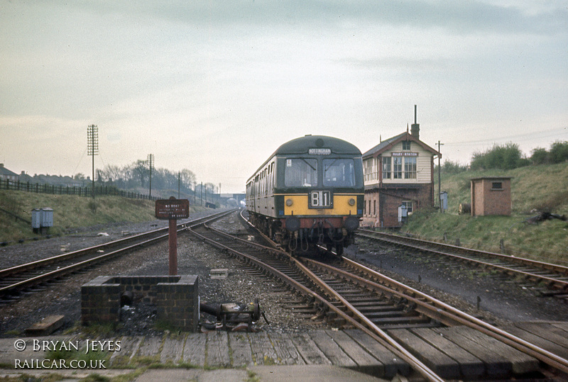 Class 105 DMU at Rugby Central