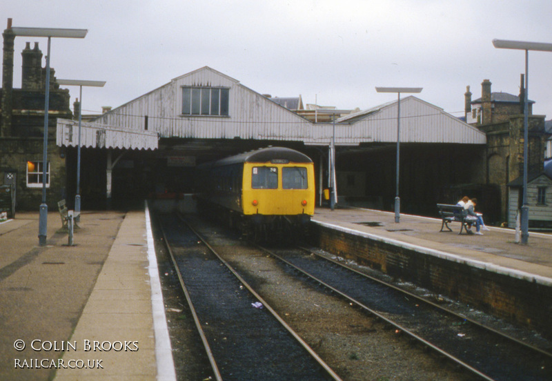 Class 105 DMU at Lowestoft