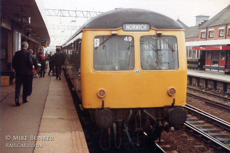 Class 105 DMU at Colchester