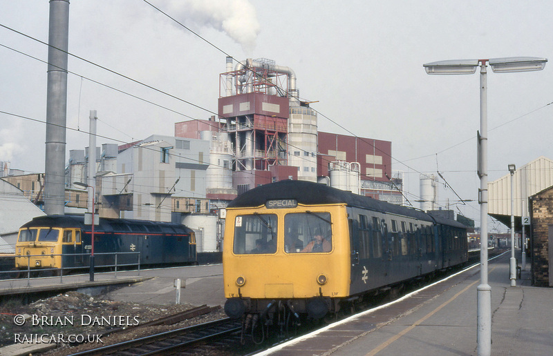 Class 105 DMU at Warrington