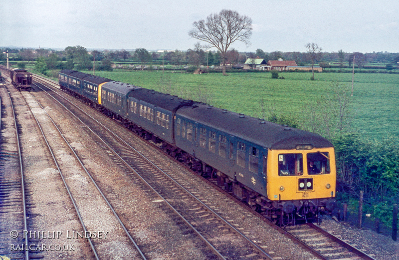 Class 105 DMU at Croft