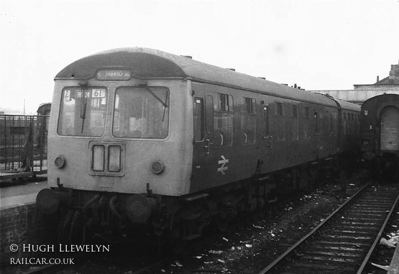 Class 105 DMU at Cambridge