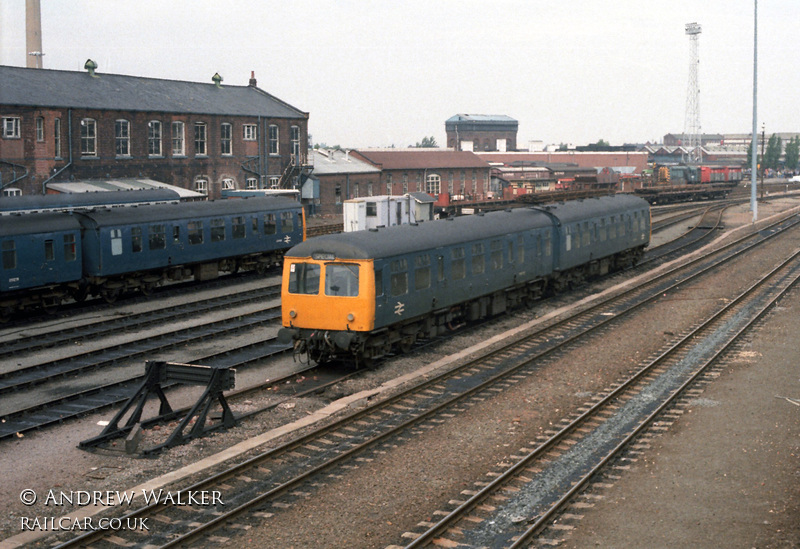 Class 105 DMU at Doncaster