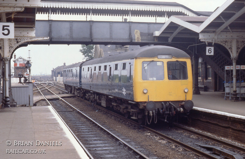 Class 105 DMU at March