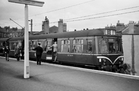 Class 107 DMU at Pollokshaws East