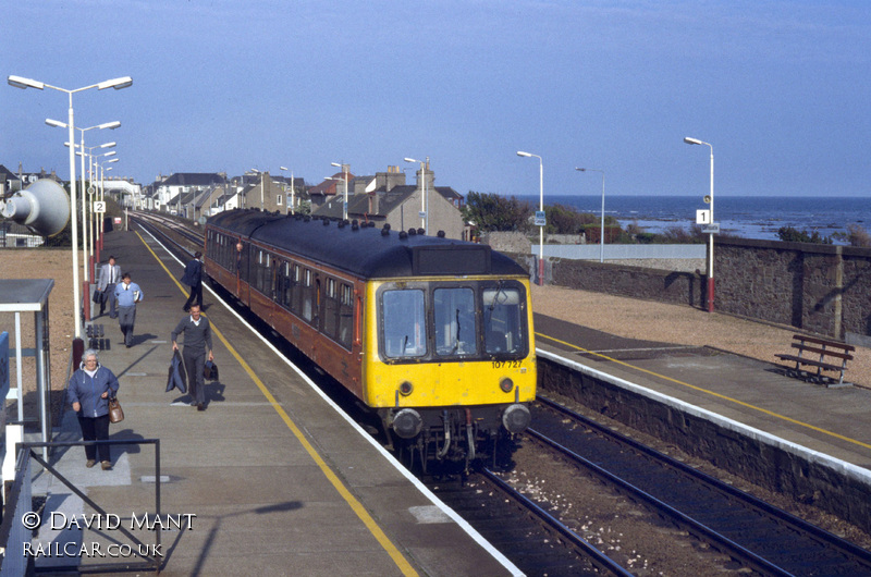 Class 107 DMU at Carnoustie