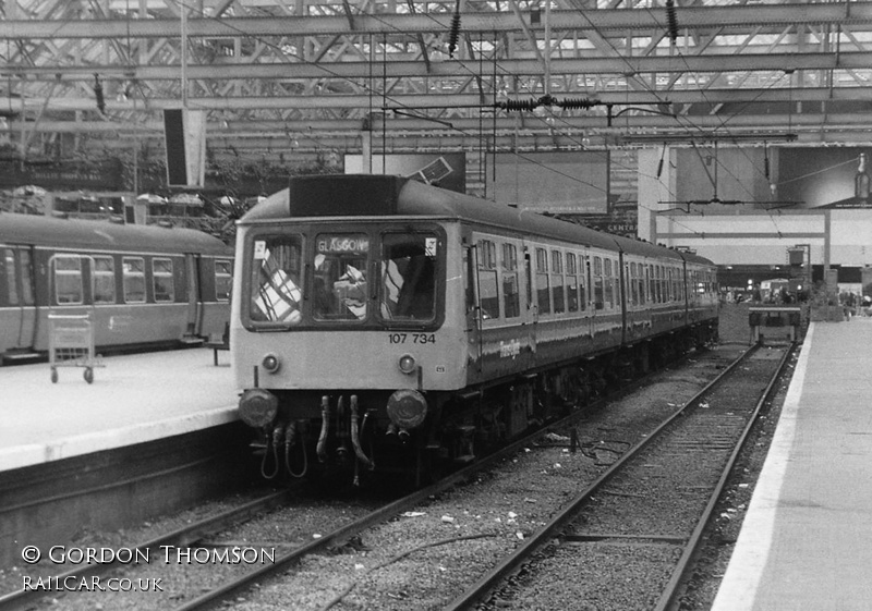 Class 107 DMU at Glasgow Central