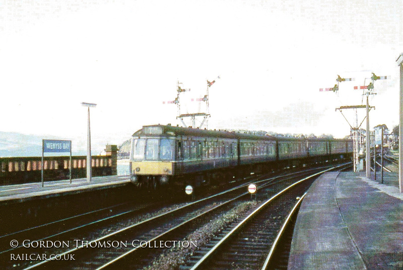 Class 107 DMU at Wemyss Bay