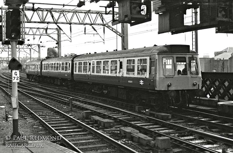 Class 107 DMU at Glasgow Central