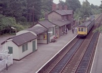 Class 108 DMU at Cuddington