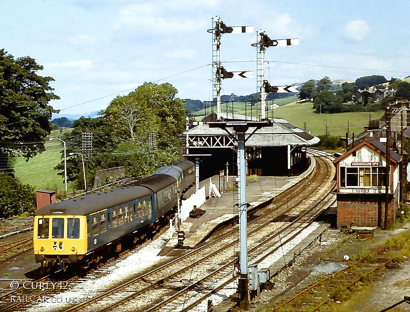 Class 108 DMU at Oxenholme