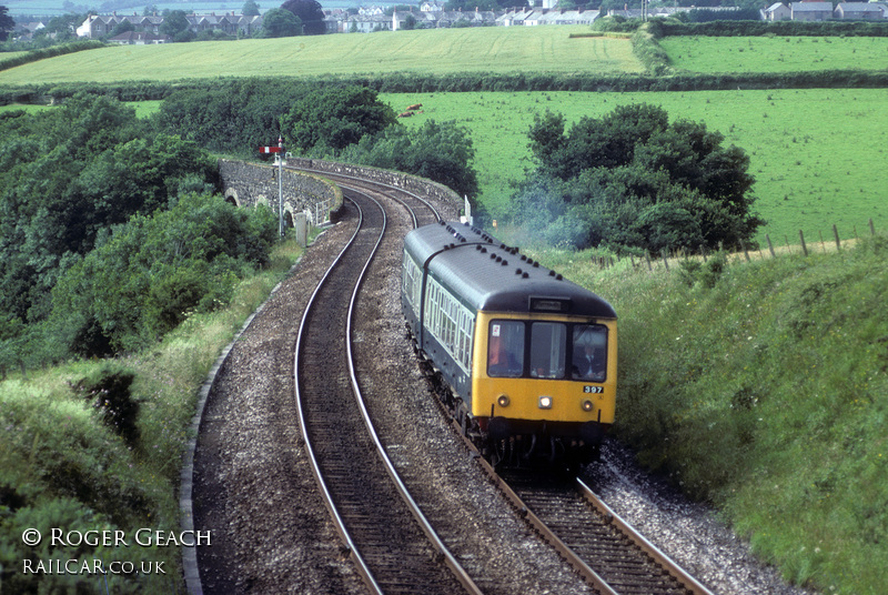 Class 108 DMU at Liskeard