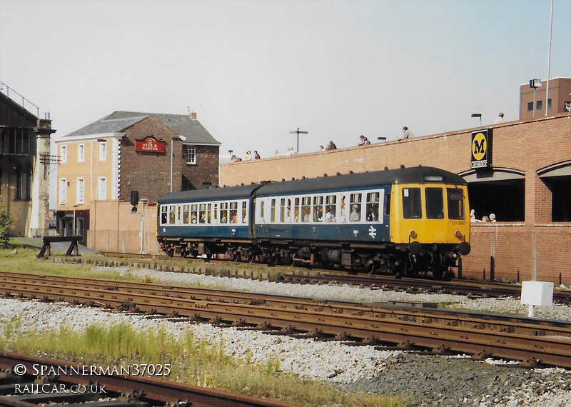 Class 108 DMU at Blackburn