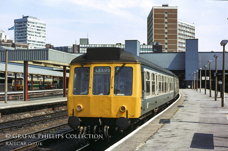 Class 108 DMU at Leeds