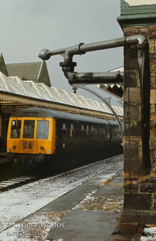 Class 108 DMU at Keswick