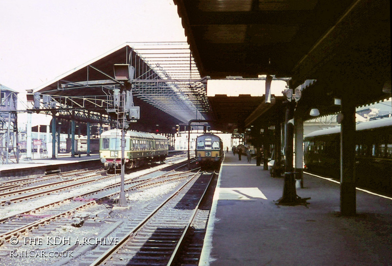 Class 108 DMU at Huddersfield