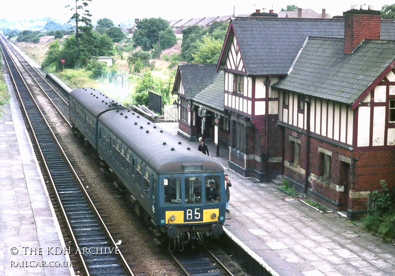 Class 108 DMU at Blacon