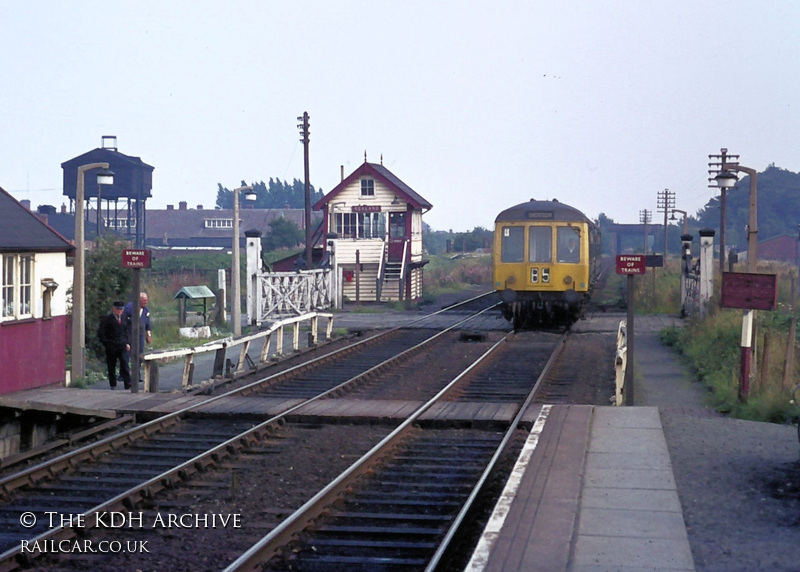 Class 108 DMU at Sealand