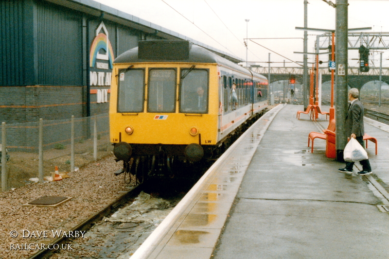 Class 108 DMU at Bedford