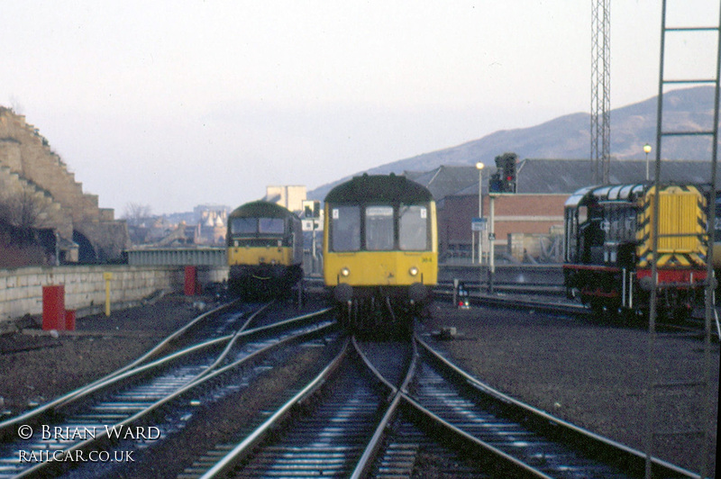 Class 108 DMU at Edinburgh Waverley