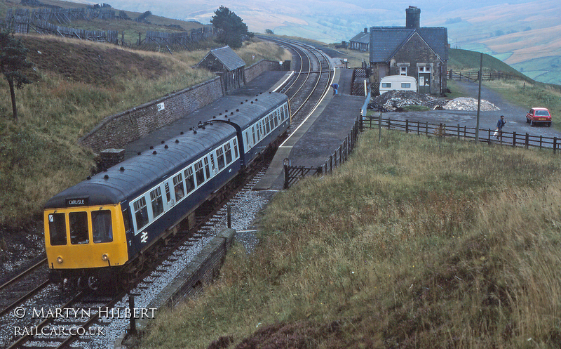 Class 108 DMU at Dent