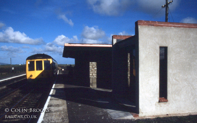 Class 108 DMU at Rhosneigr