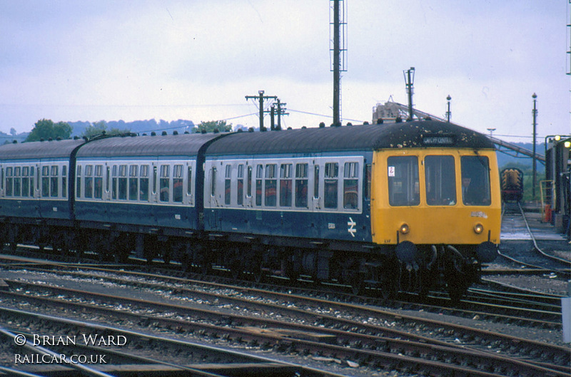 Class 108 DMU at Westbury