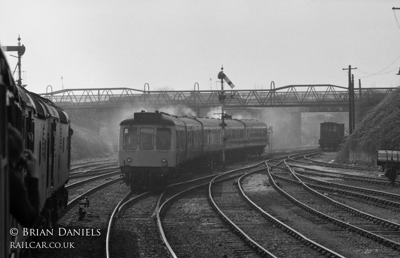 Class 108 DMU at Shrewsbury