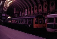  DMU