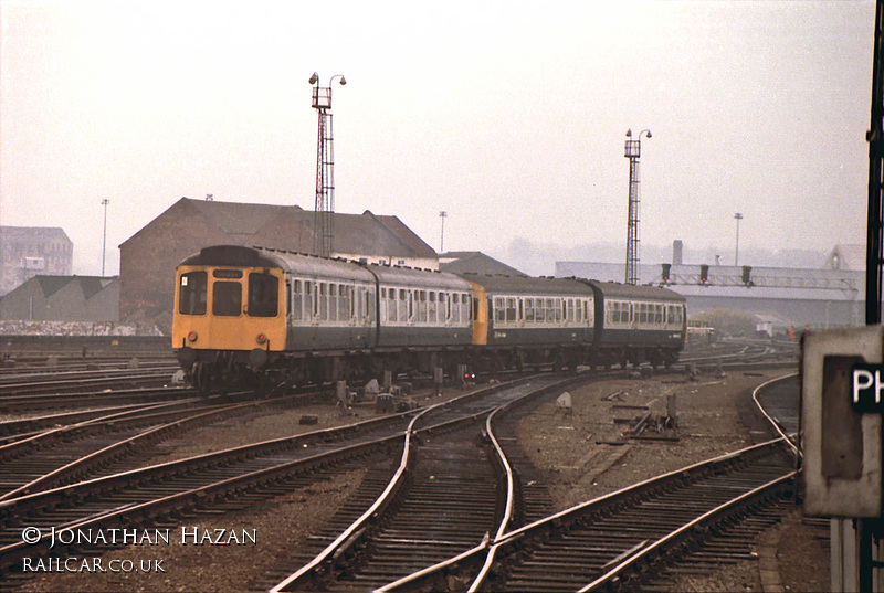 Class 110 DMU at Leeds