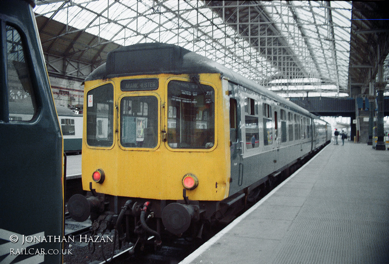 Class 110 DMU at Manchester Piccadilly