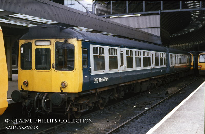 Class 110 DMU at Newcastle