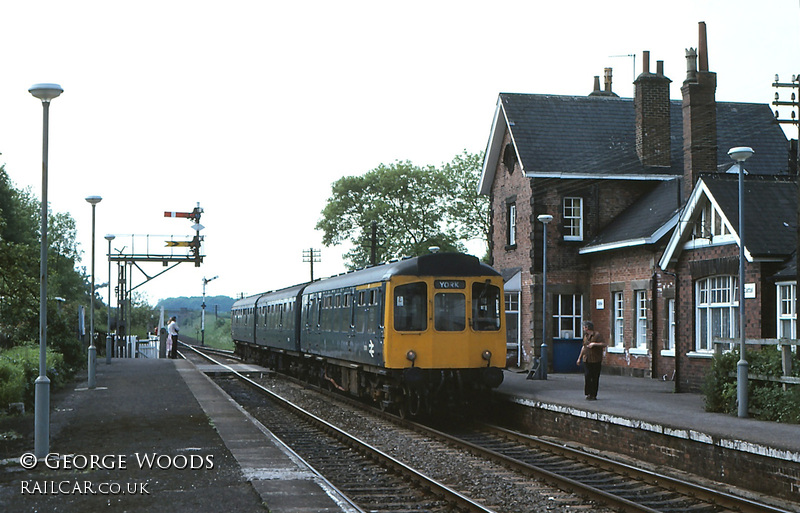 Class 110 DMU at Cattal